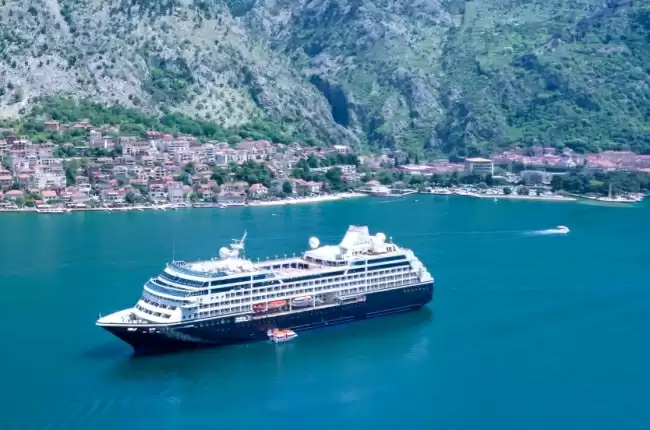 Azamara