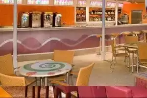 Topsiders bar & Grill