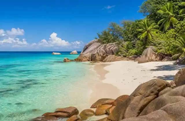 En Anse Lazio