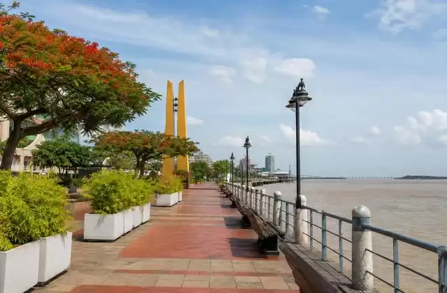 Malecón 2000